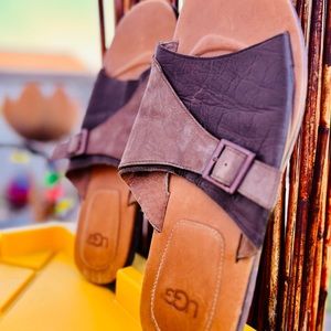 Uggs Australian summer sandals